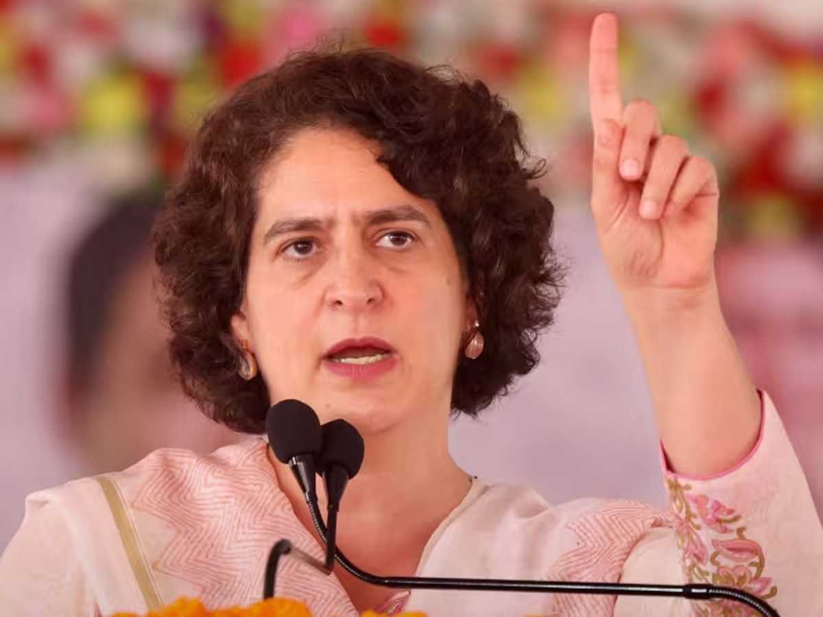 सरकार कुश्ती संघ को निलंबित करने को लेकर फैला रही है झूठी खबर  : प्रियंका गांधी